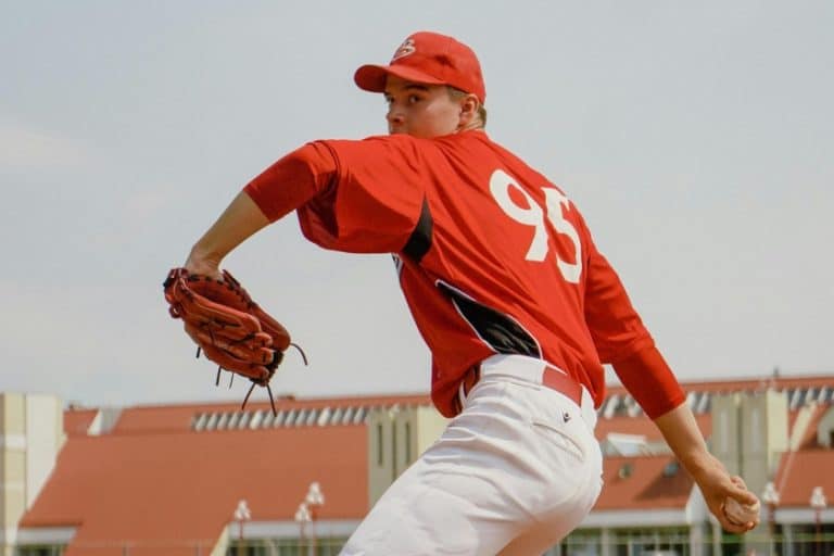 baseballer shoulder injury